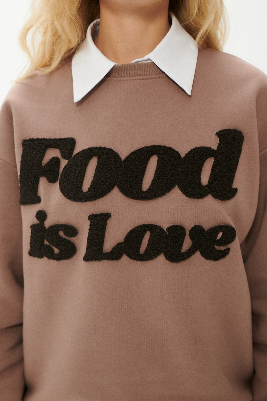 FOOD IS LOVE COCOA SWEATSHIRT