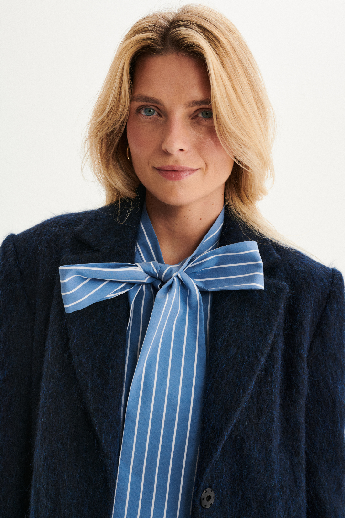 ADORE NAVY BLAZER