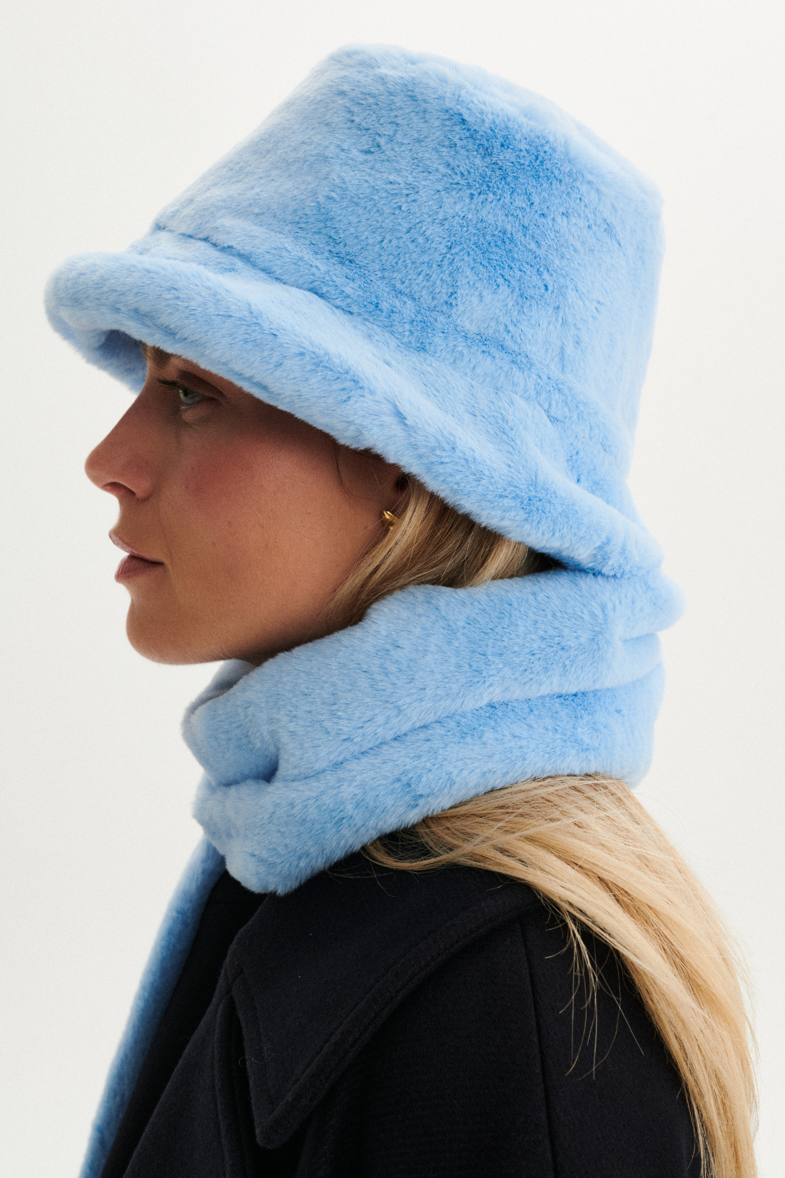 FLUFFY LIGHT BLUE HAT
