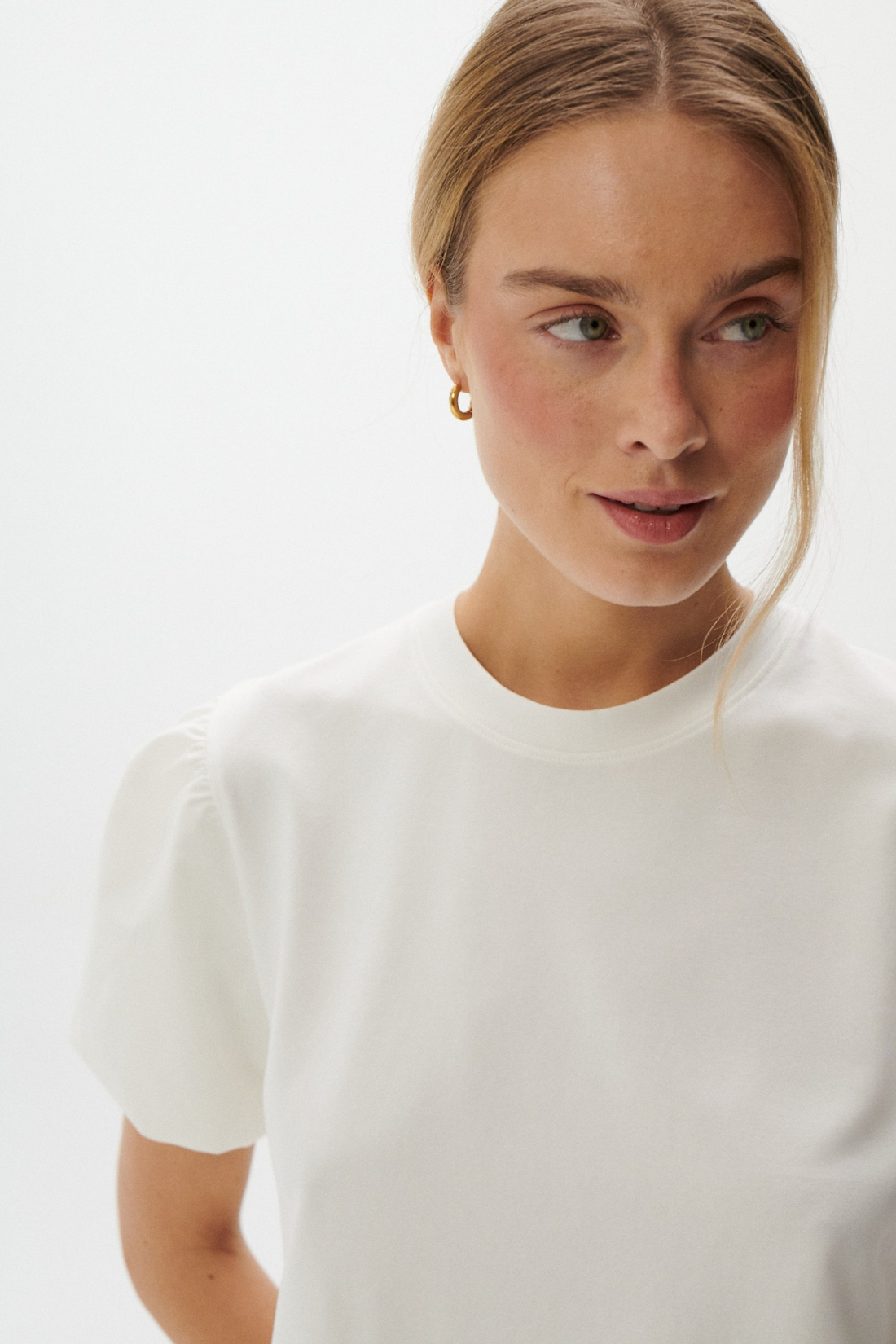 WHITE ANGEL T-SHIRT