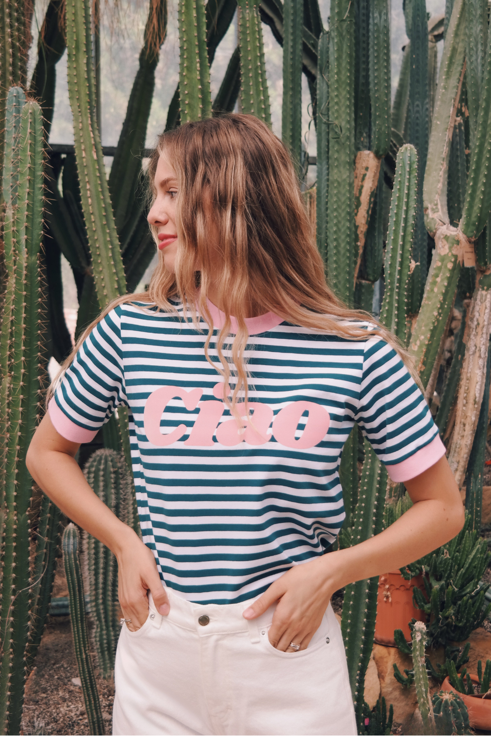T-SHIRT CIAO W PASKI TURKUSOWY