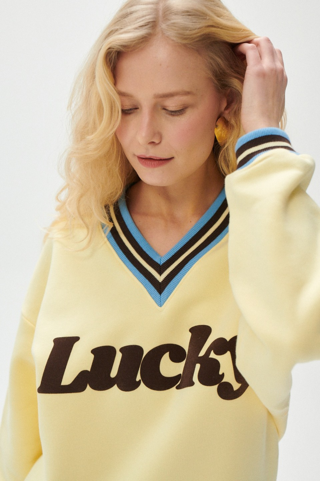 LUCKY BUTTER SWEATSHIRT