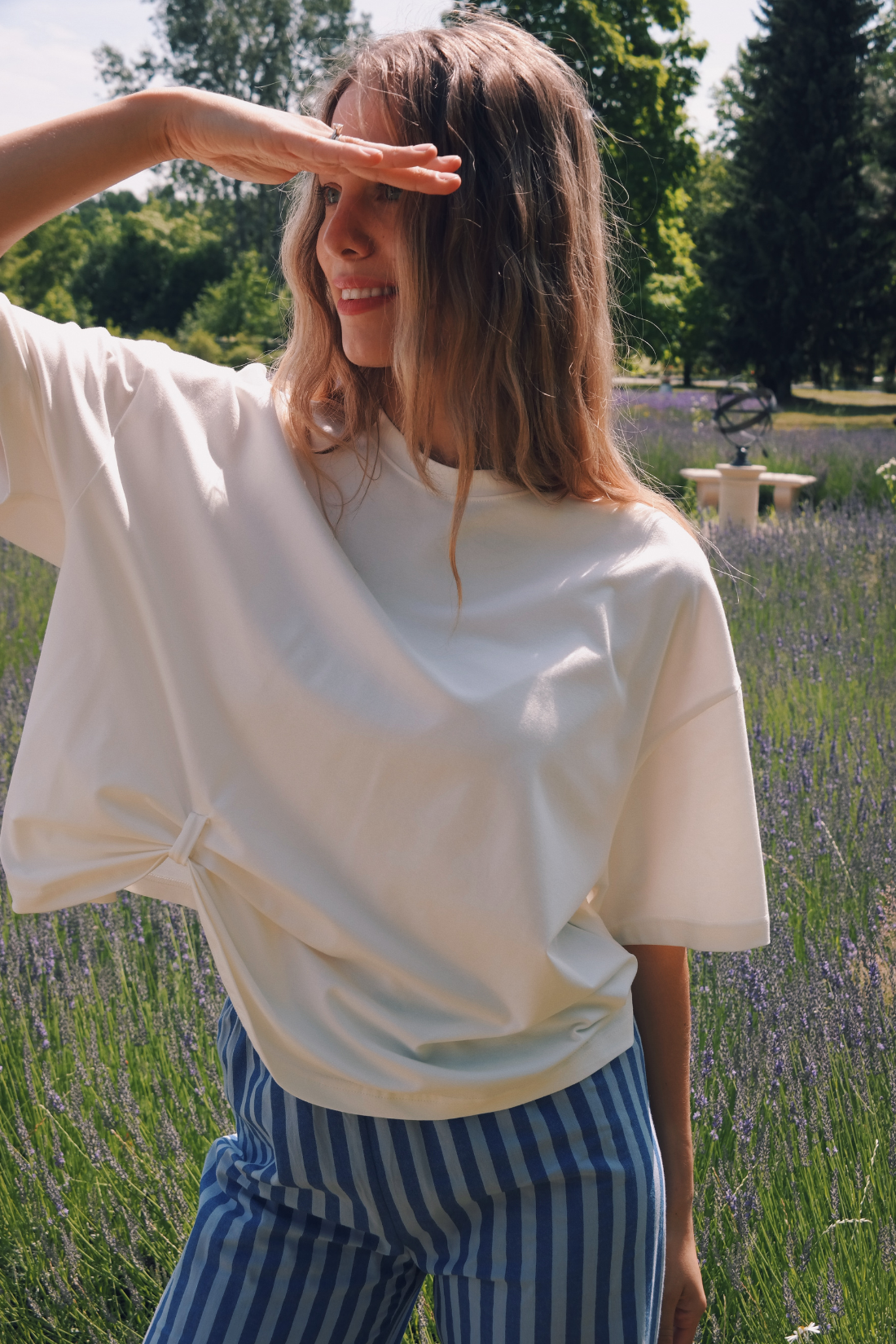 T-SHIRT BIANCO ŚMIETANKOWY