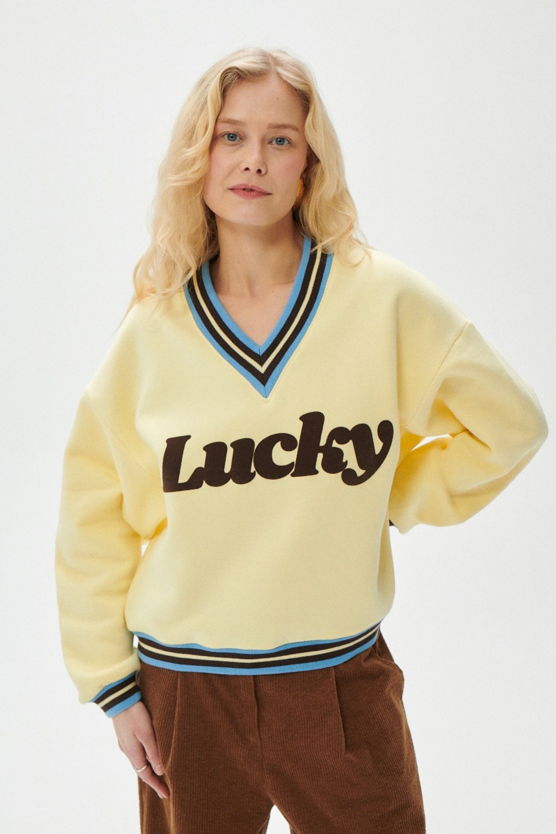 LUCKY BUTTER SWEATSHIRT