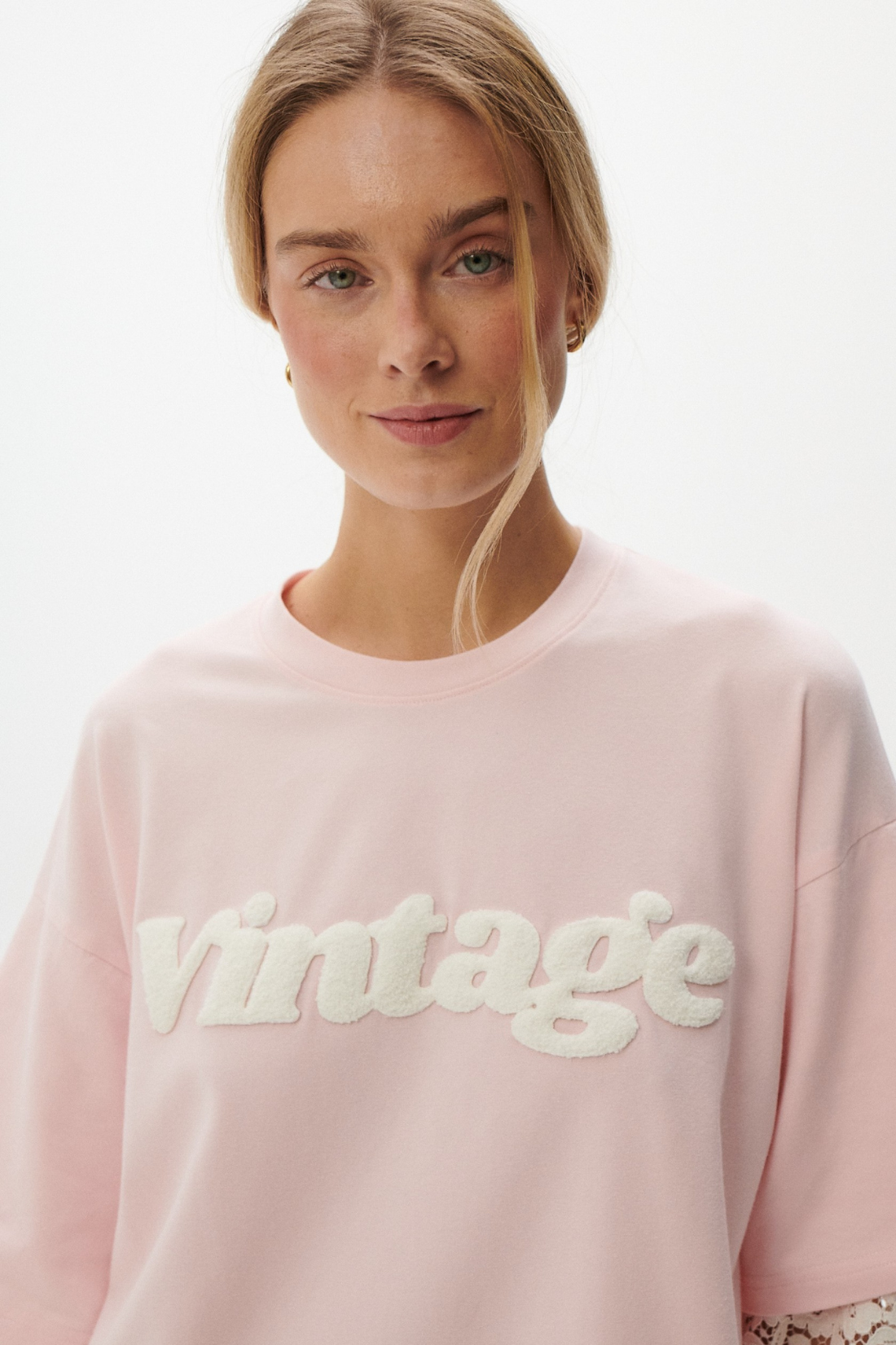 Vintage Longsleeve Pink with Lace