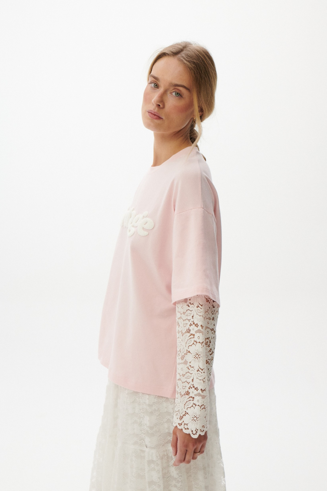 Vintage Longsleeve Pink with Lace