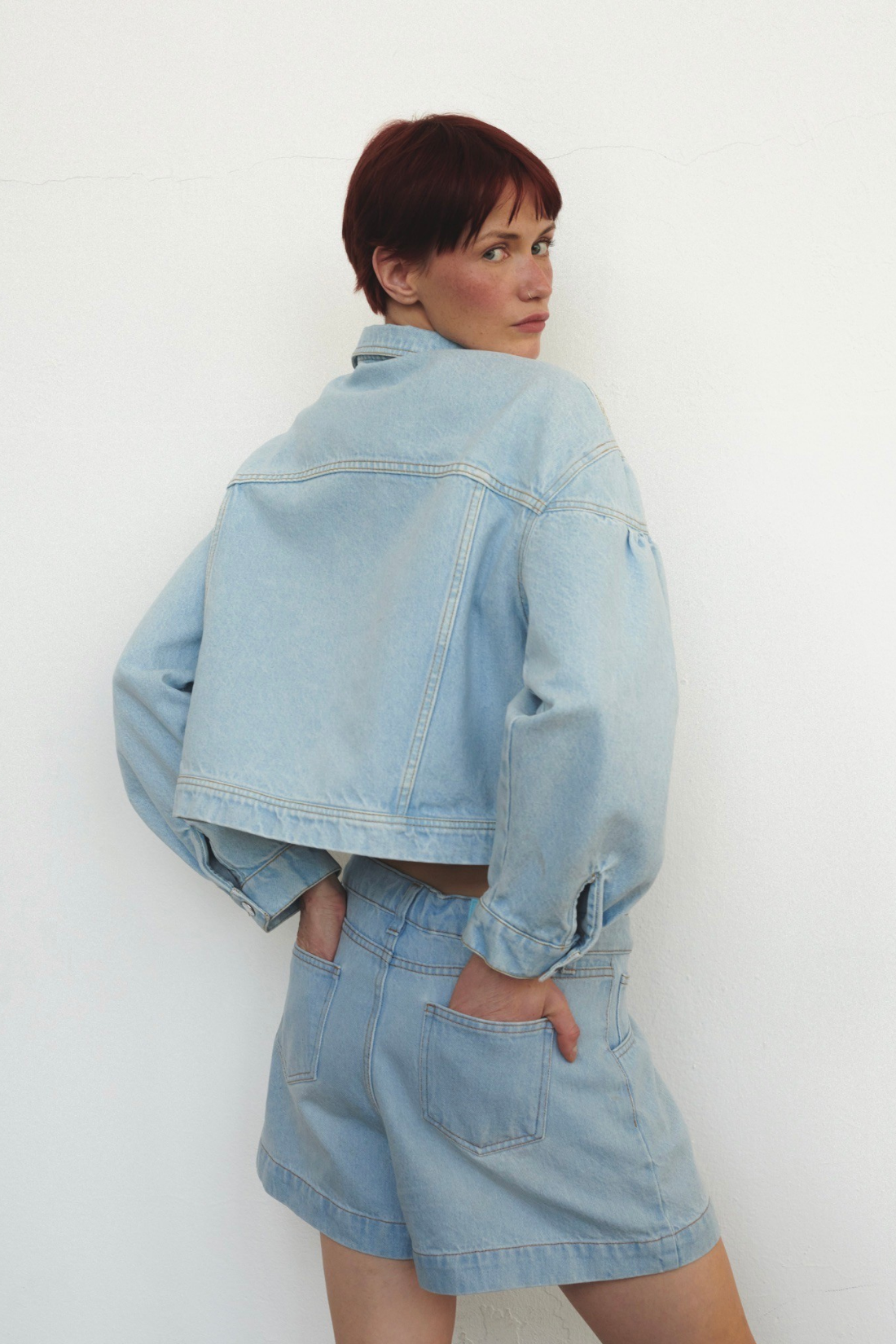 AMORE MIO CREAM DENIM JACKET